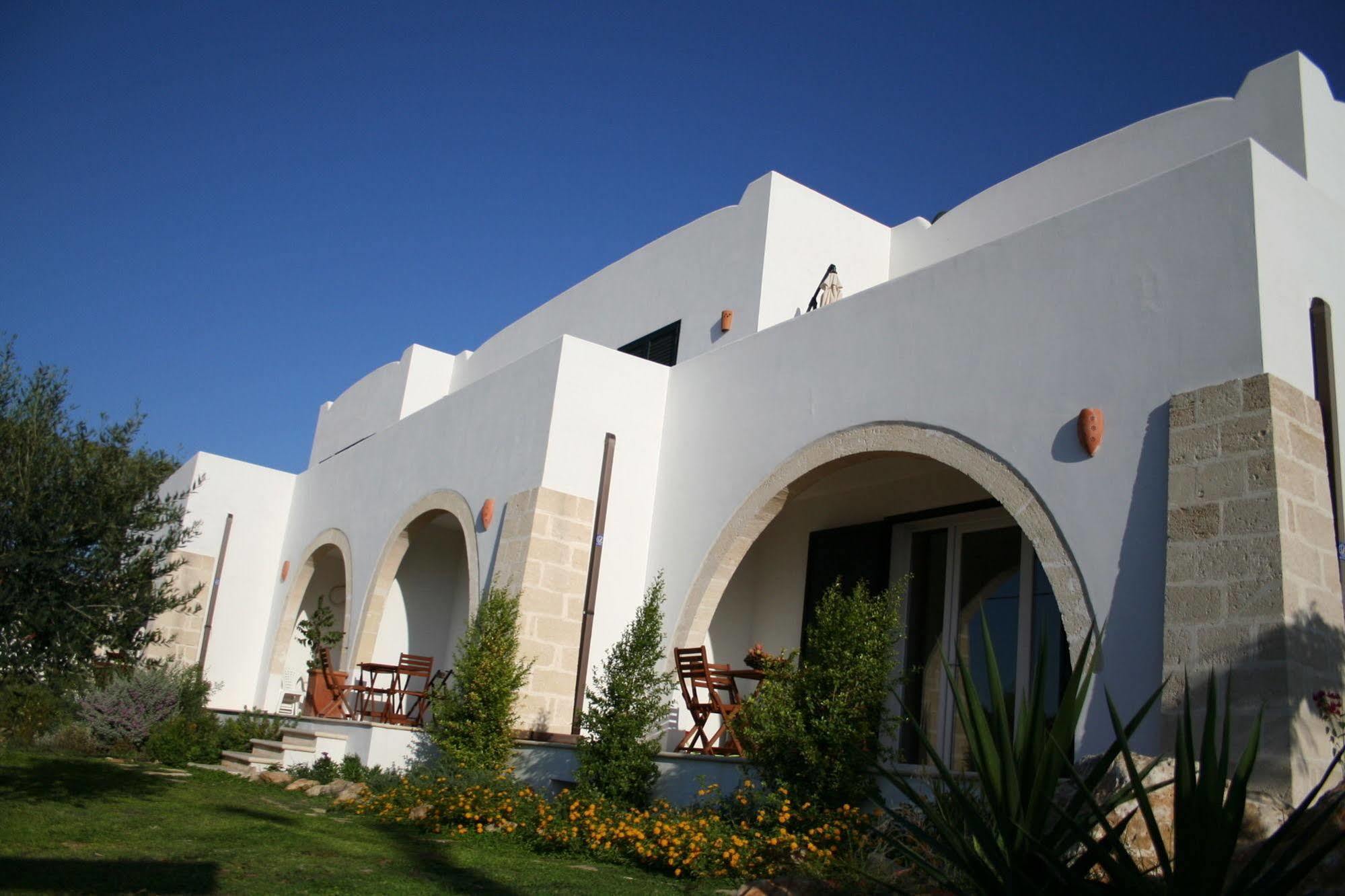 Residence Quattrocolonne Santa Maria al Bagno Exteriör bild